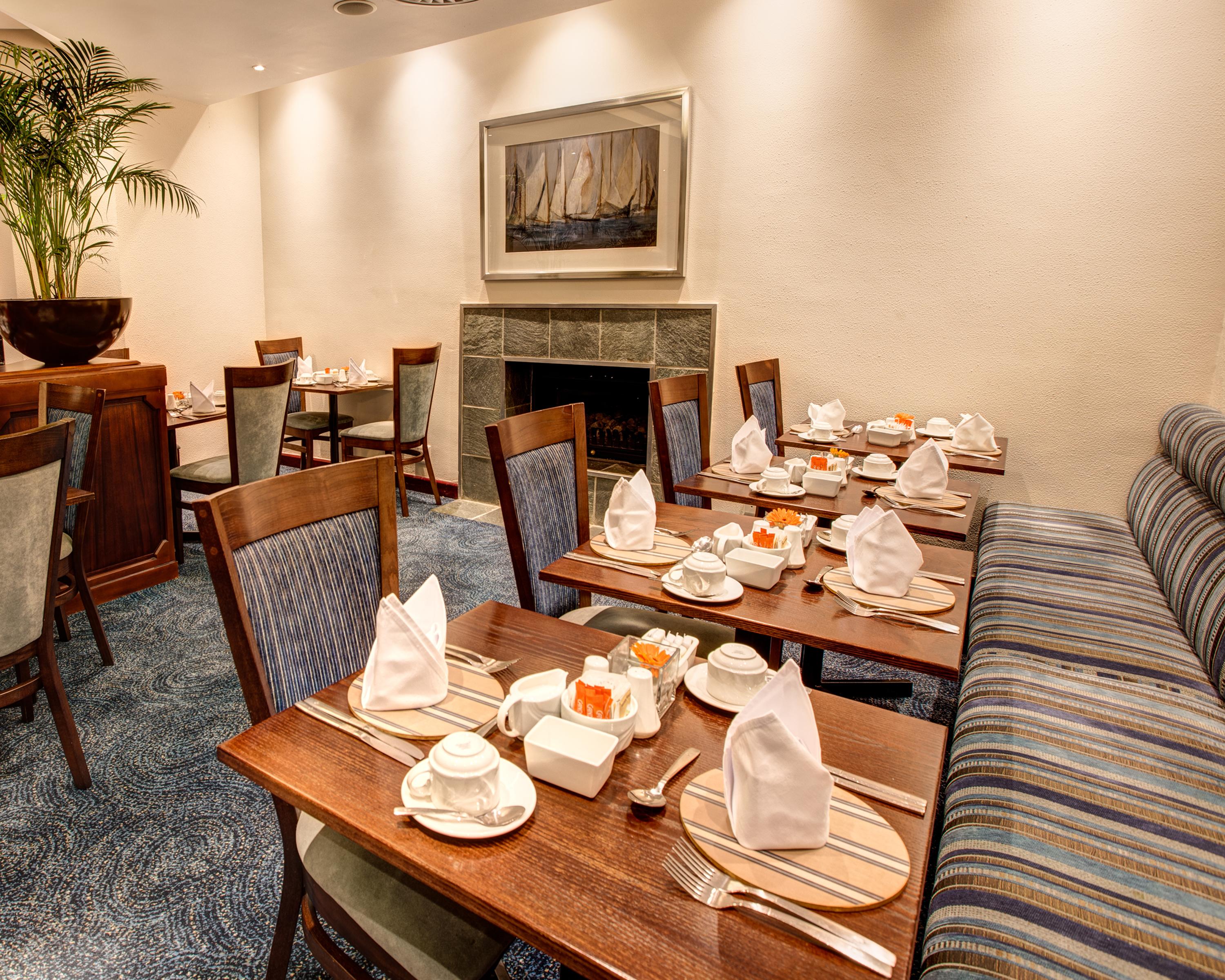 V&a Waterfront Hotel